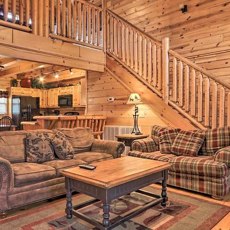 Pigeon Forge Cabin With Games, 1 Mi To Parkway! מראה חיצוני תמונה