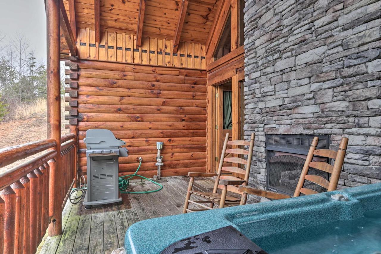 Pigeon Forge Cabin With Games, 1 Mi To Parkway! מראה חיצוני תמונה