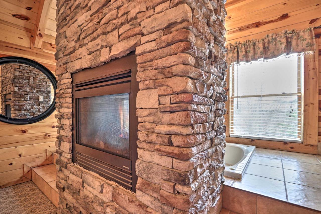 Pigeon Forge Cabin With Games, 1 Mi To Parkway! מראה חיצוני תמונה